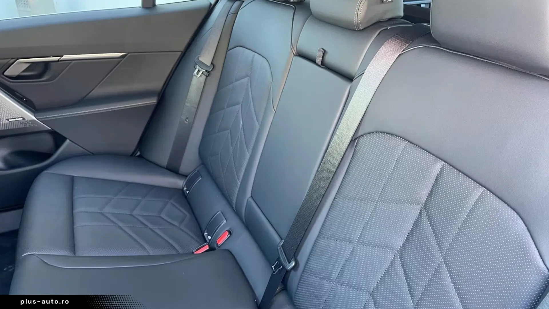 BMW 530e xDrive Touring    Autobahnass. 360  H&K HUD