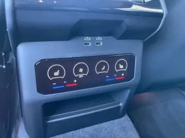 BMW 530e xDrive Touring    Autobahnass. 360  H&K HUD