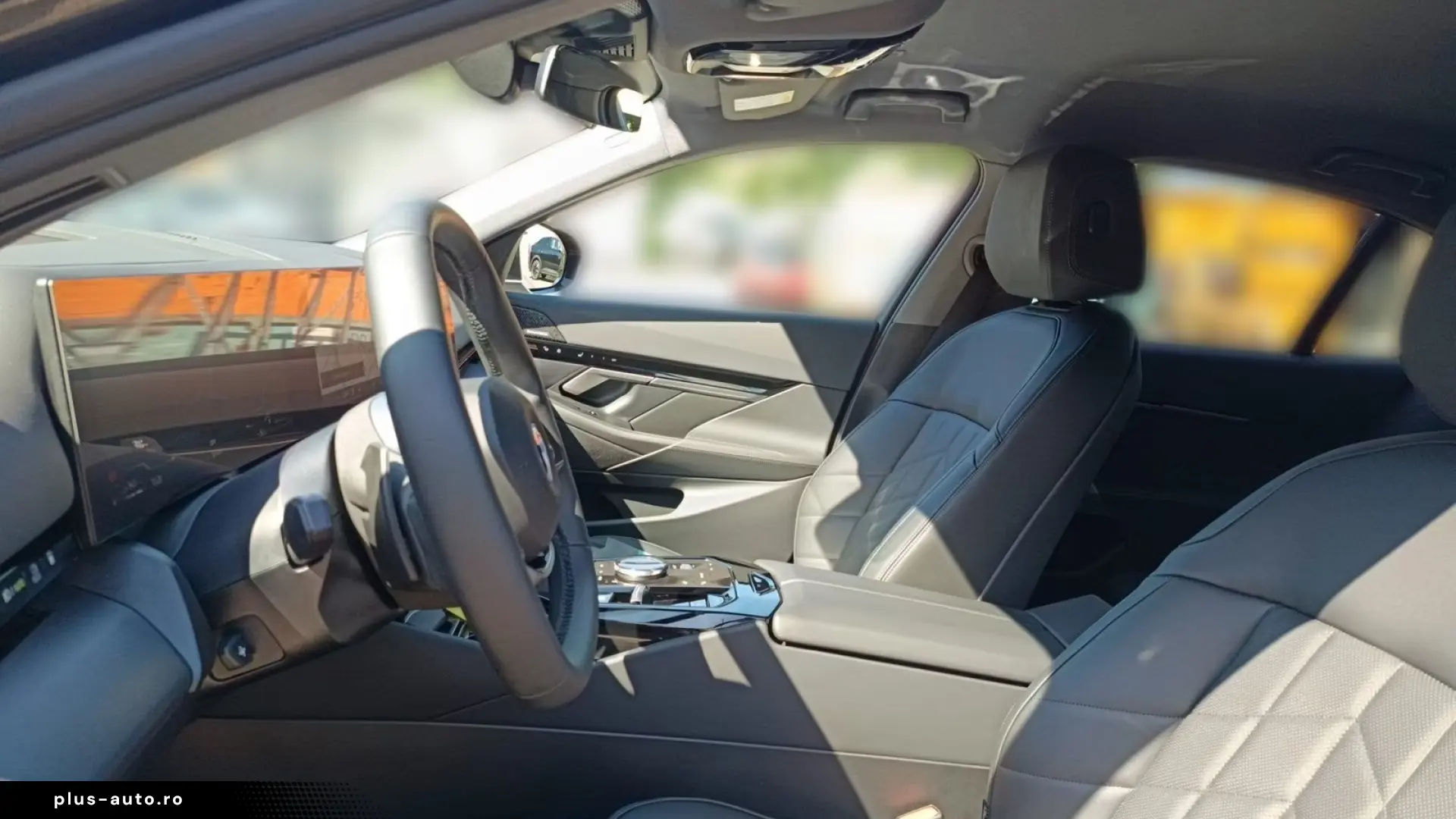 BMW 530e ICONIC GLOW 19 ALU KOMFORTSITZE