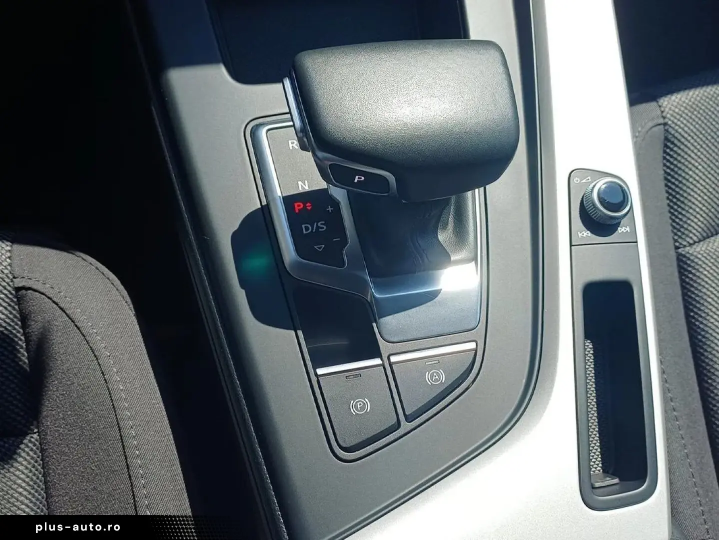 Audi A4 2.0 diesel mild-hibrid 163 Cp Dsg