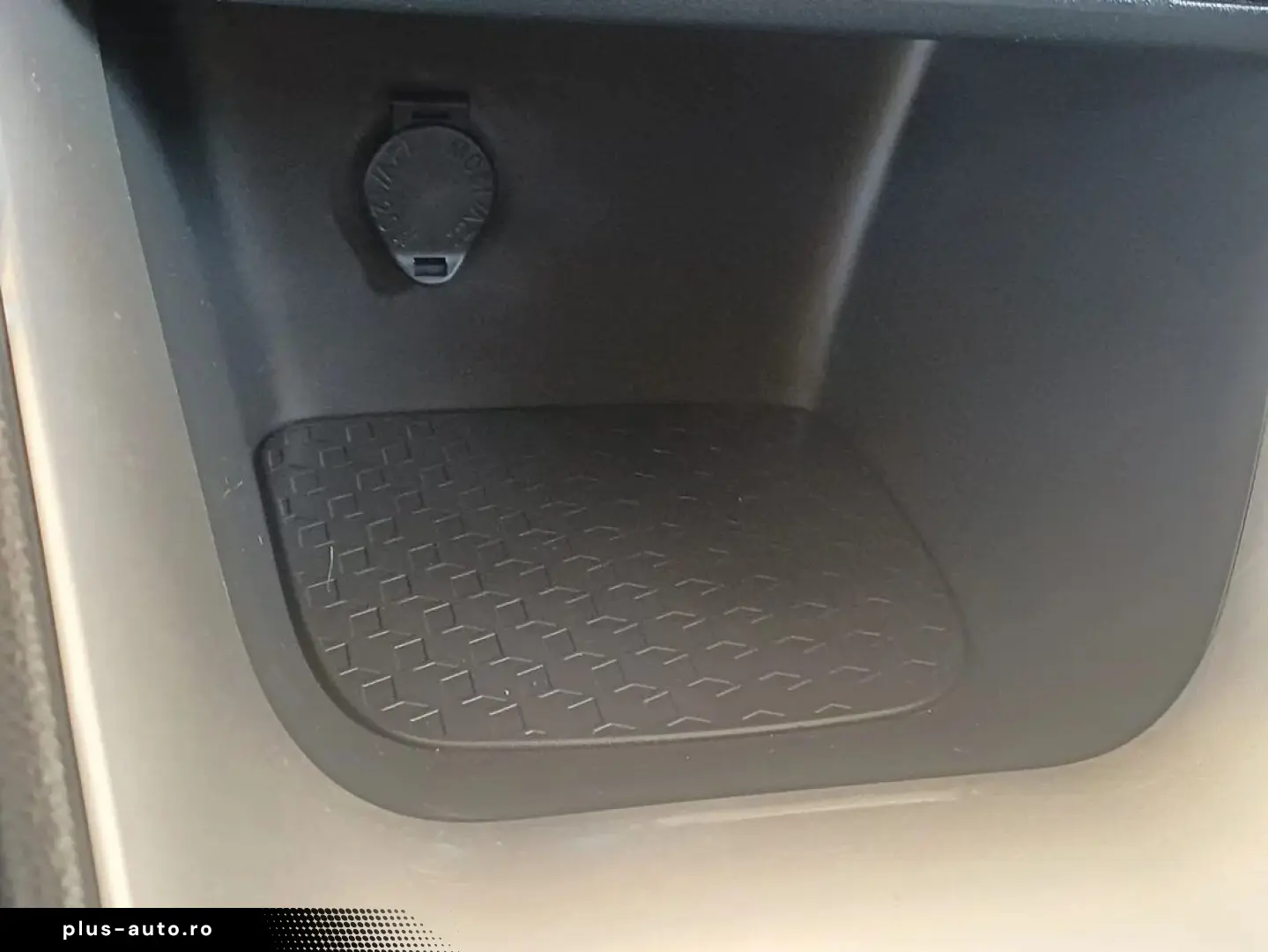 Toyota Yaris 1.5 Hev Dynamic