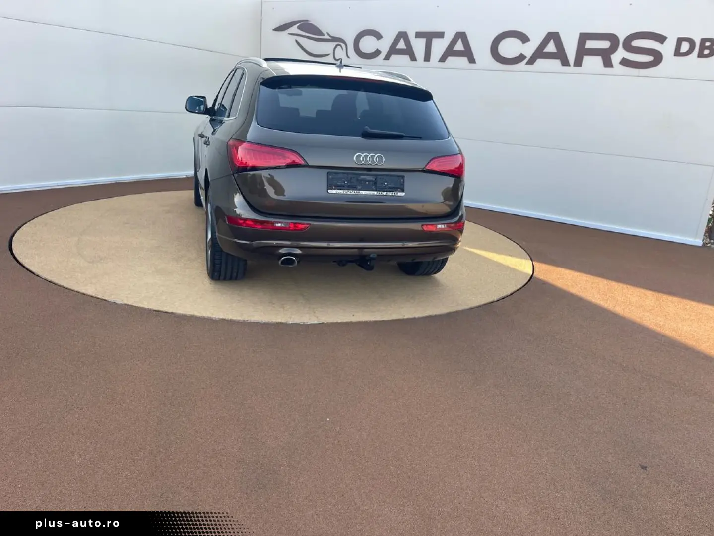 Audi Q5 2.0TDI  177CP  SLINE  BI-Xenon  Panoramic  Camera  K