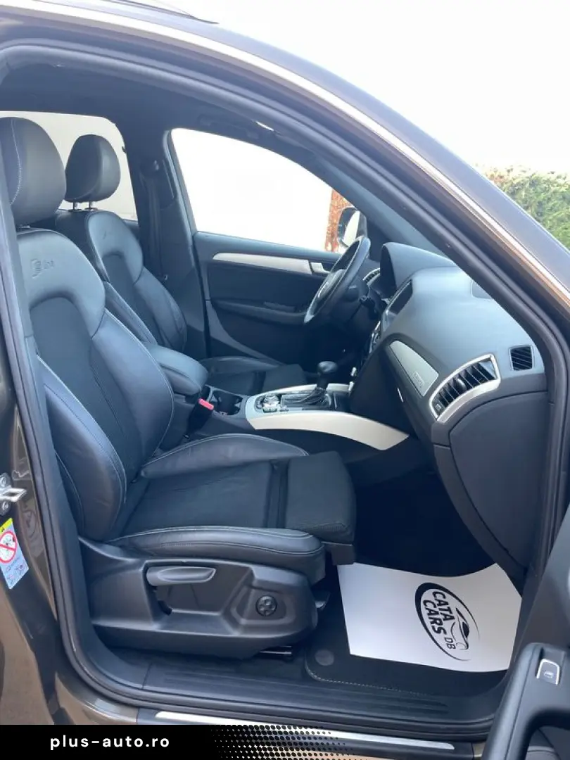 Audi Q5 2.0TDI  177CP  SLINE  BI-Xenon  Panoramic  Camera  K