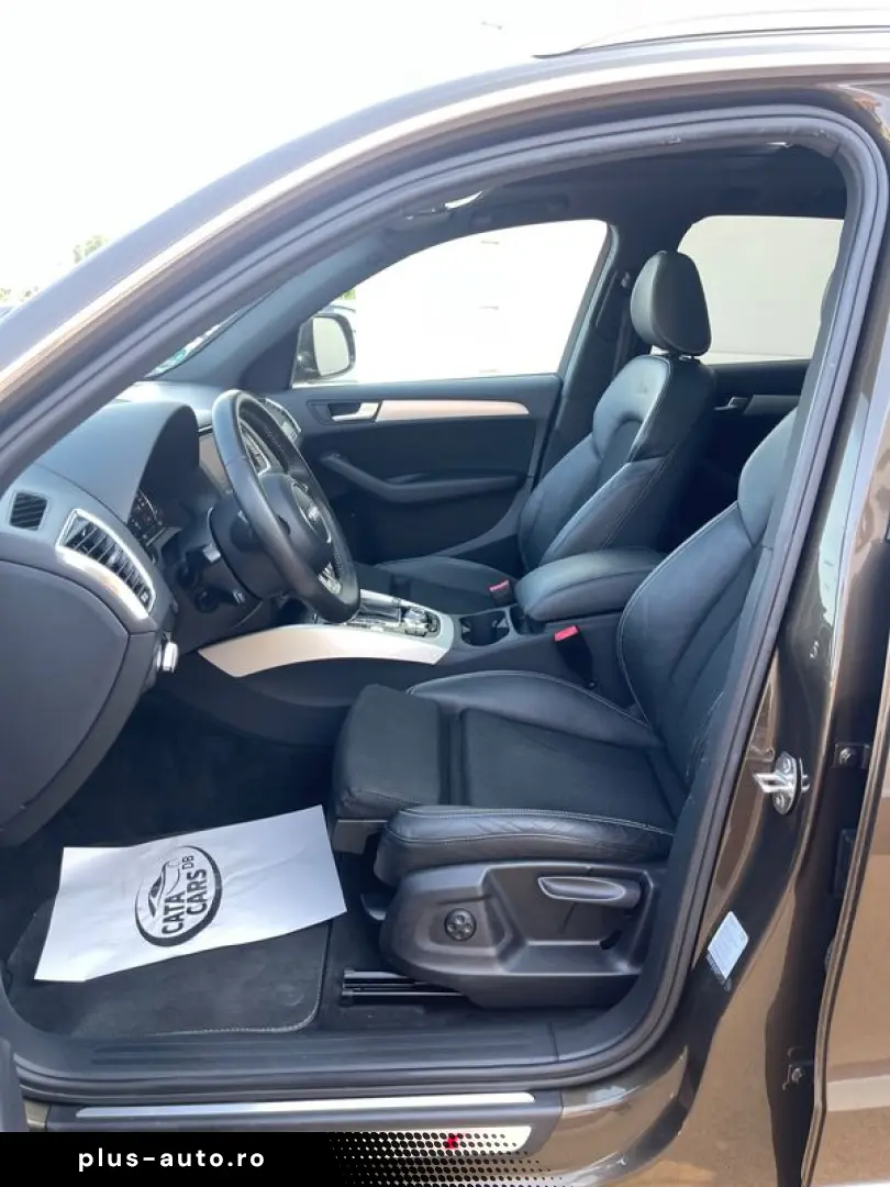 Audi Q5 2.0TDI  177CP  SLINE  BI-Xenon  Panoramic  Camera  K