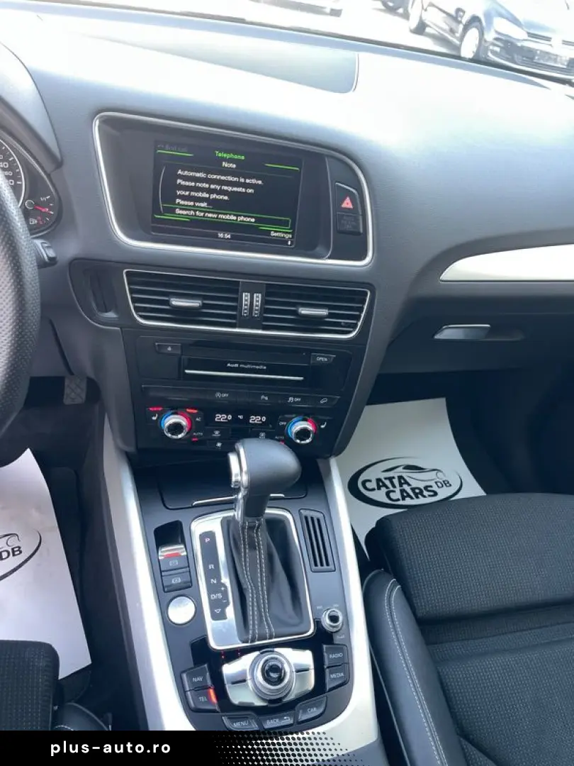 Audi Q5 2.0TDI  177CP  SLINE  BI-Xenon  Panoramic  Camera  K