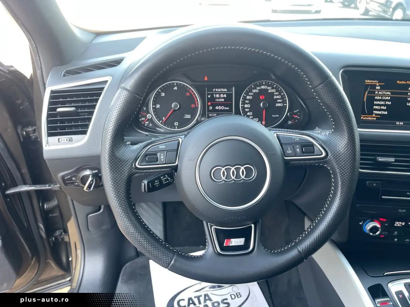 Audi Q5 2.0TDI  177CP  SLINE  BI-Xenon  Panoramic  Camera  K