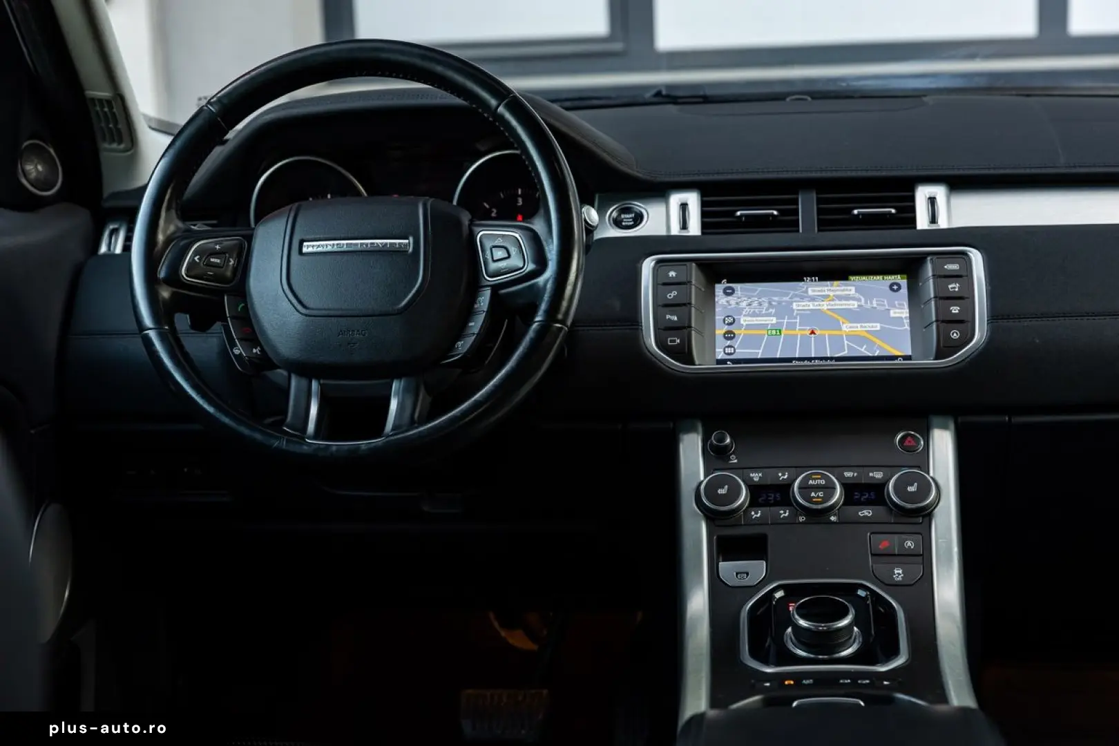 Land-Rover Range-Rover-Evoque