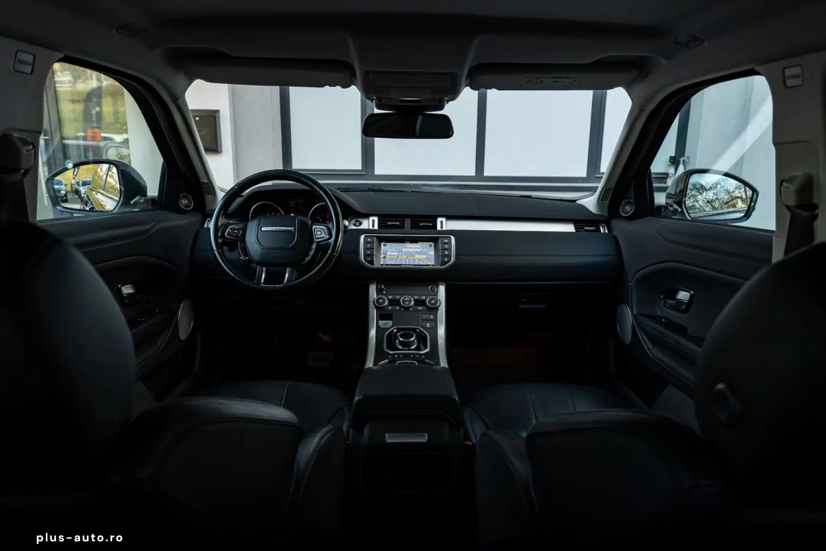 Land-Rover Range-Rover-Evoque