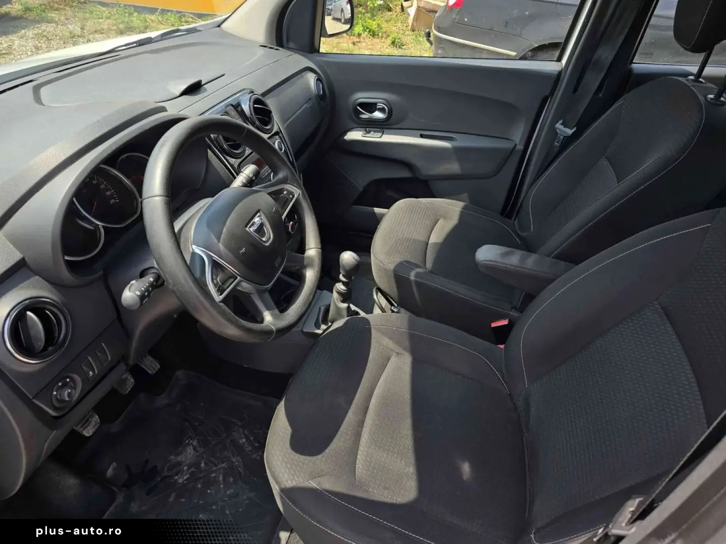 Dacia Lodgy