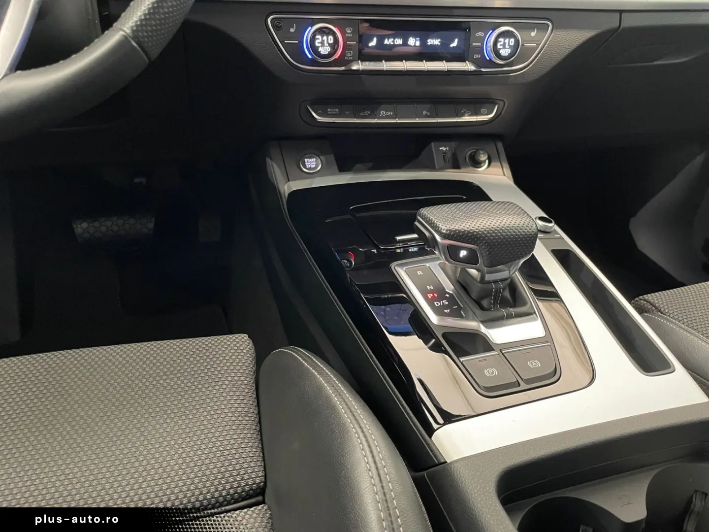 AUDI Q5 50TFSIe quattro S-trc S-line Matrix CAM Virtu