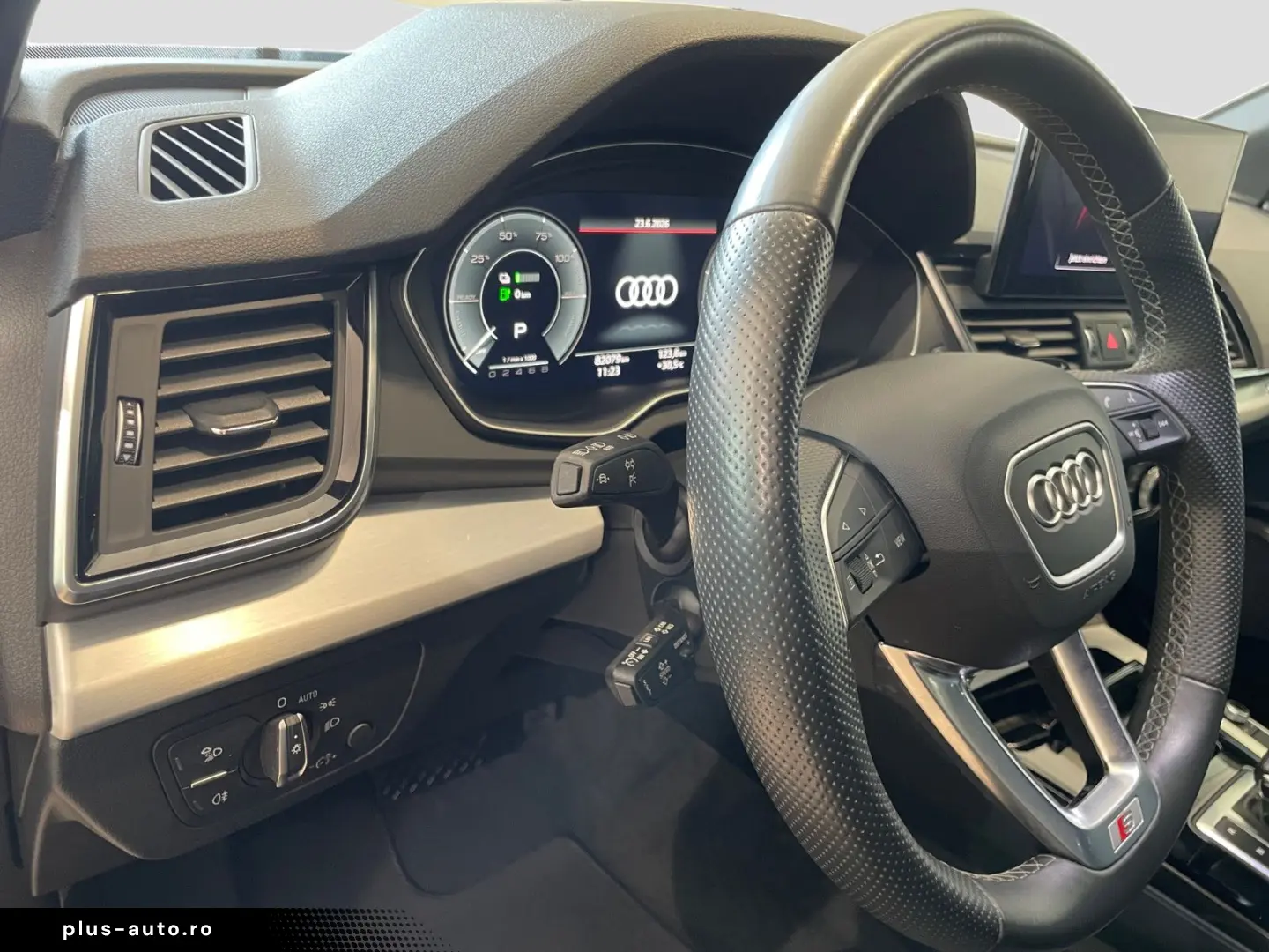 AUDI Q5 50TFSIe quattro S-trc S-line Matrix CAM Virtu