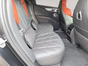 BMW XM 4.4 Label Red