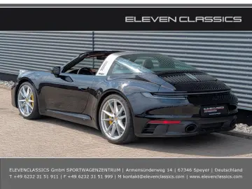 PORSCHE 992 Targa 4 GTS  Approved  PCCB  Lift