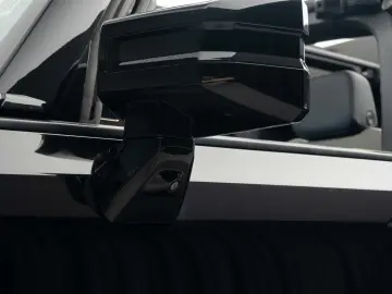 GMC HUMMER EV