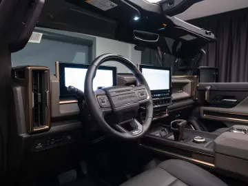 GMC HUMMER EV