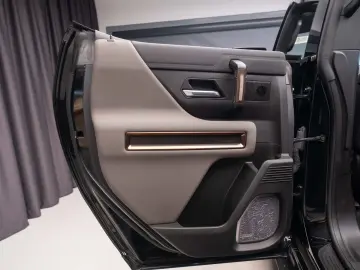 GMC HUMMER EV
