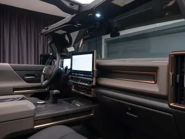 GMC HUMMER EV