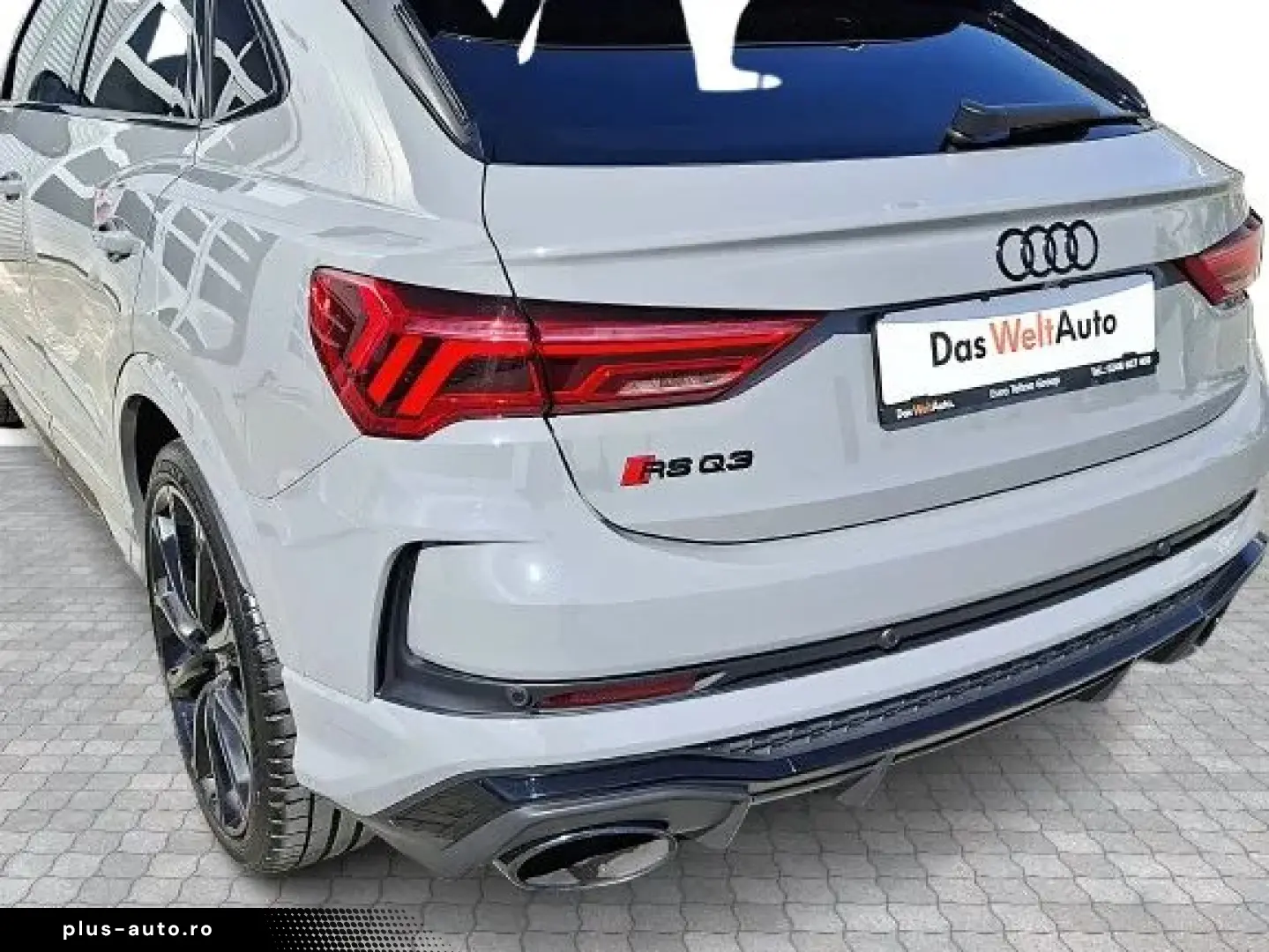 Audi Audi-Rsq3