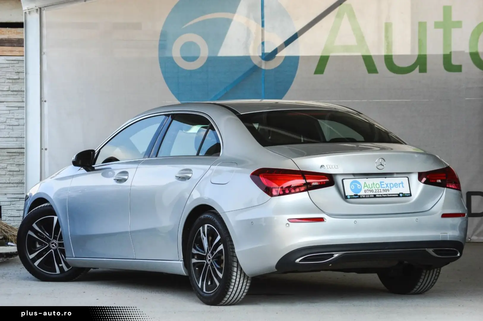 Mercedes-Benz A-180