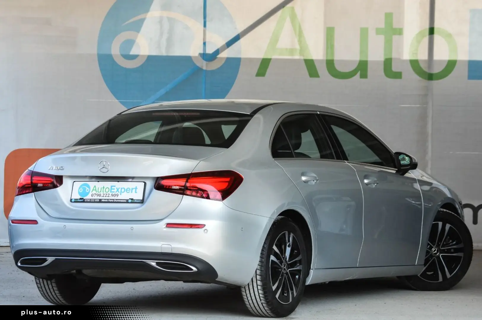 Mercedes-Benz A-180