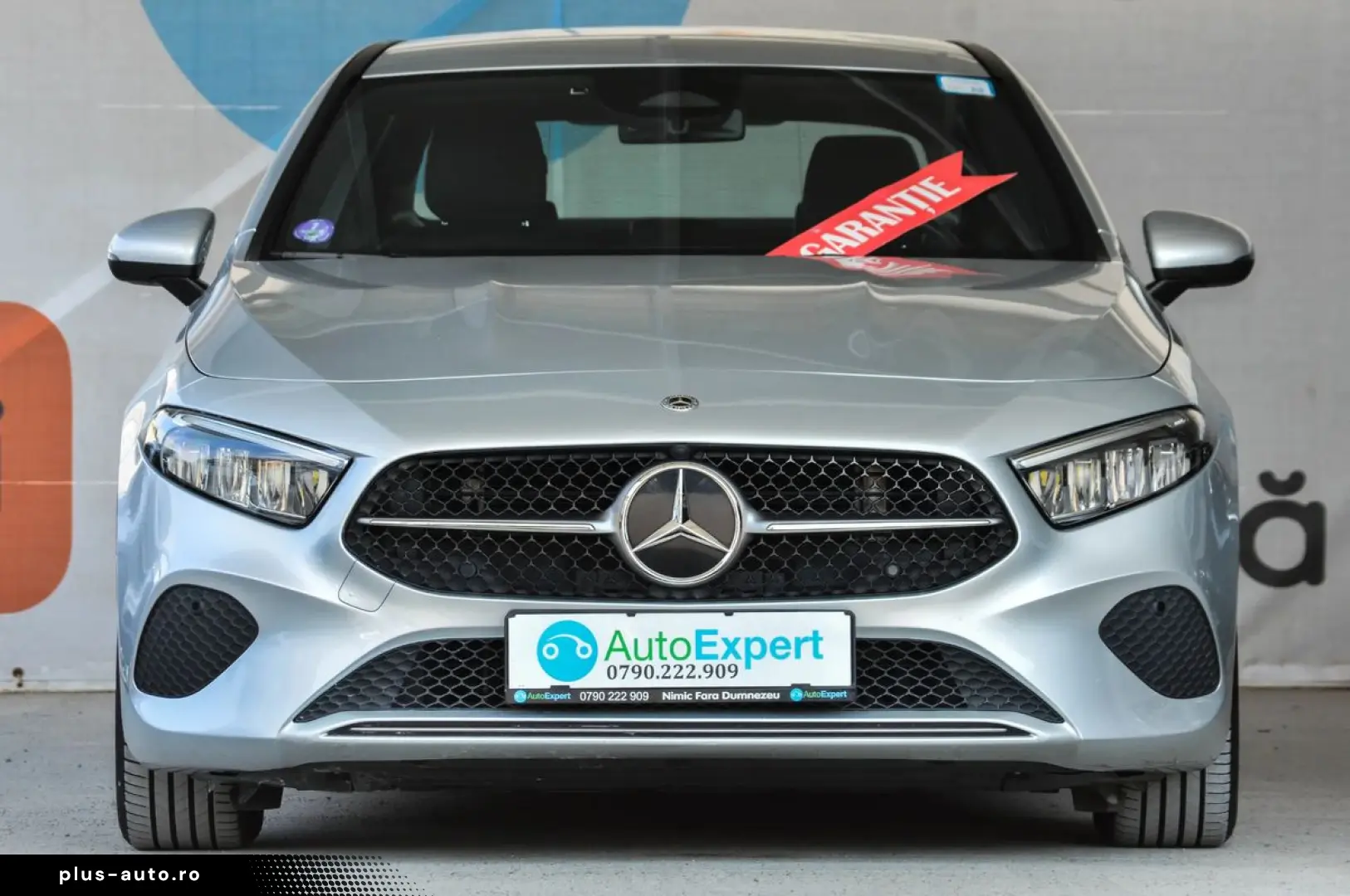 Mercedes-Benz A-180