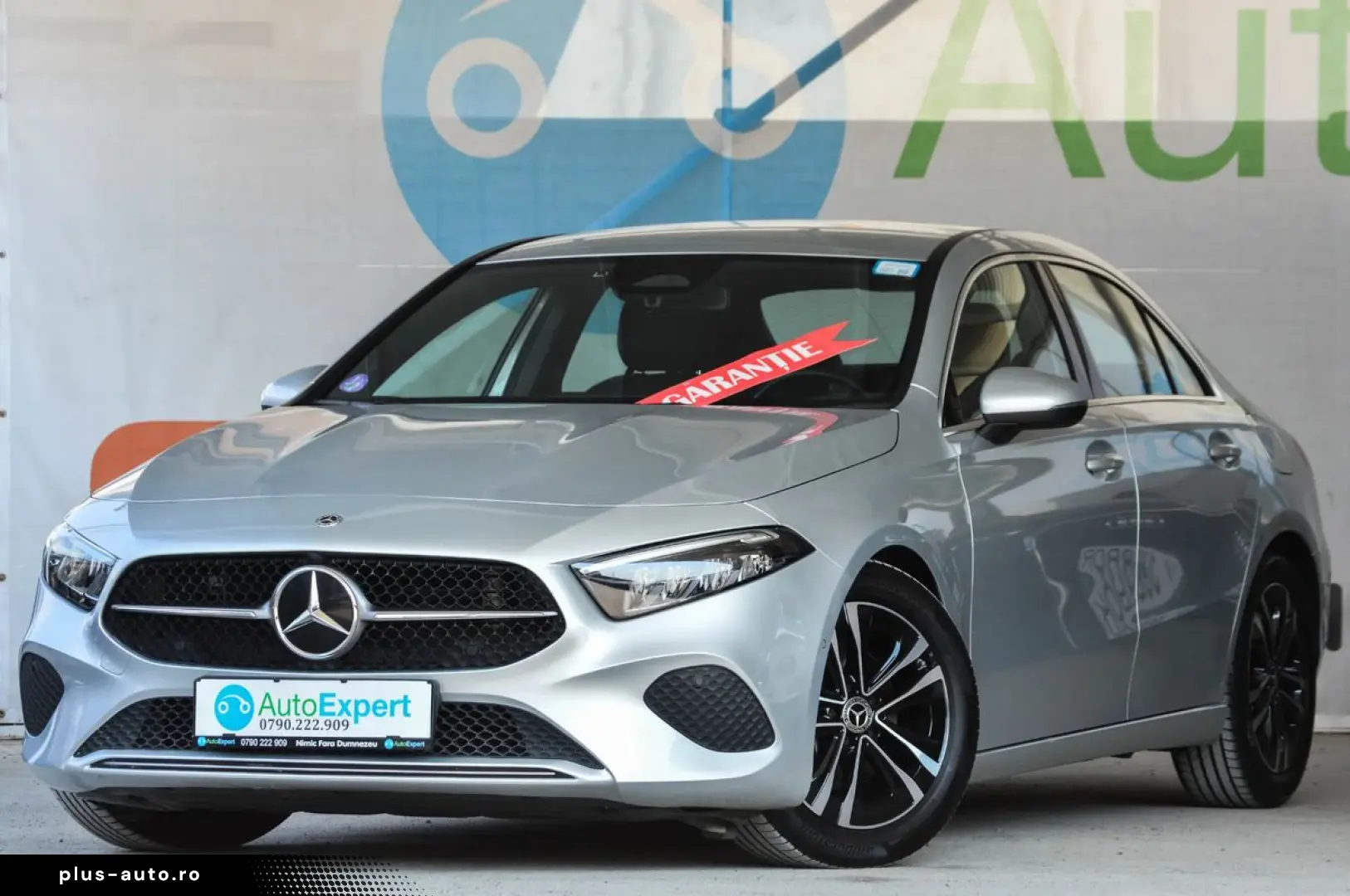 Mercedes-Benz A-180