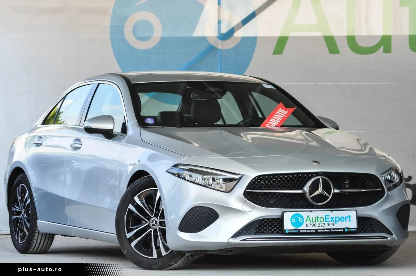 Mercedes-Benz A-180