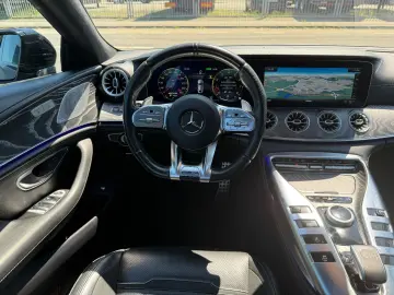 MERCEDES-BENZ AMG GT 43 4Matic  Pano Burmester 21 FI…