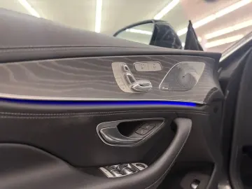 MERCEDES-BENZ AMG GT 4-trg. 43 4Matic