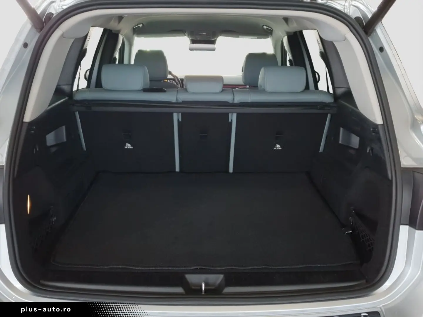 MERCEDES-BENZ GLB 220 4MATIC Night Paket MULTIBEAM Kamera