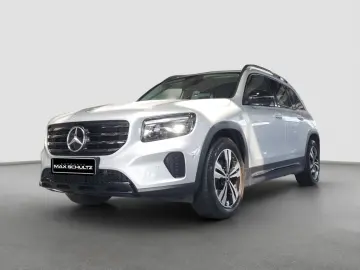 MERCEDES-BENZ GLB 220 4MATIC Night Paket MULTIBEAM Kamera