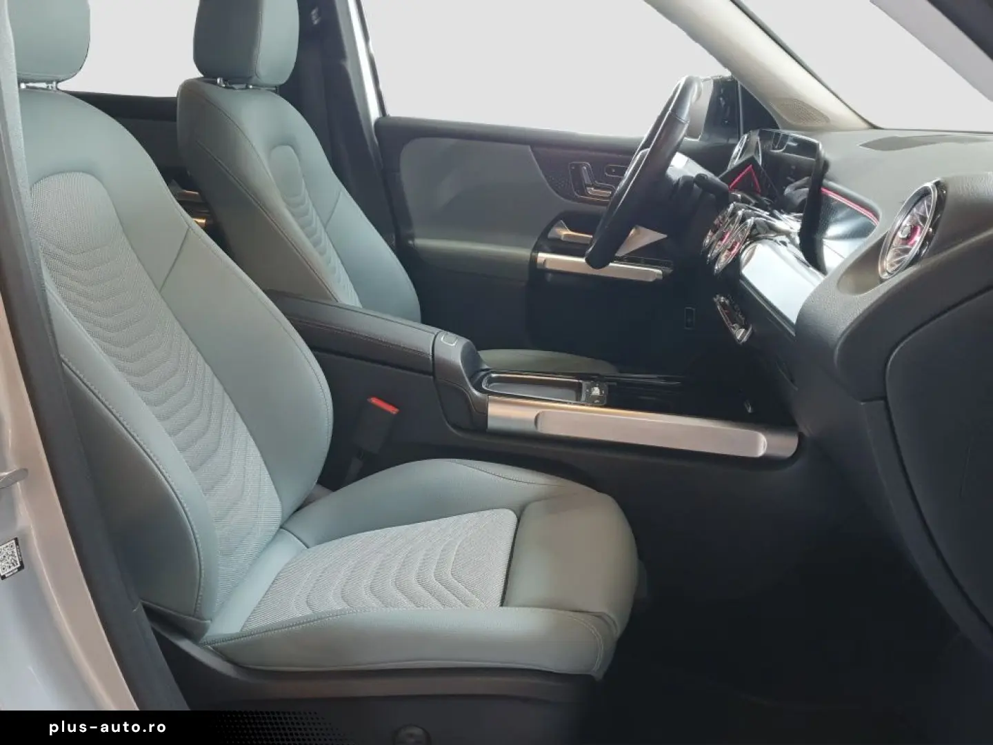 MERCEDES-BENZ GLB 220 4MATIC Night Paket MULTIBEAM Kamera