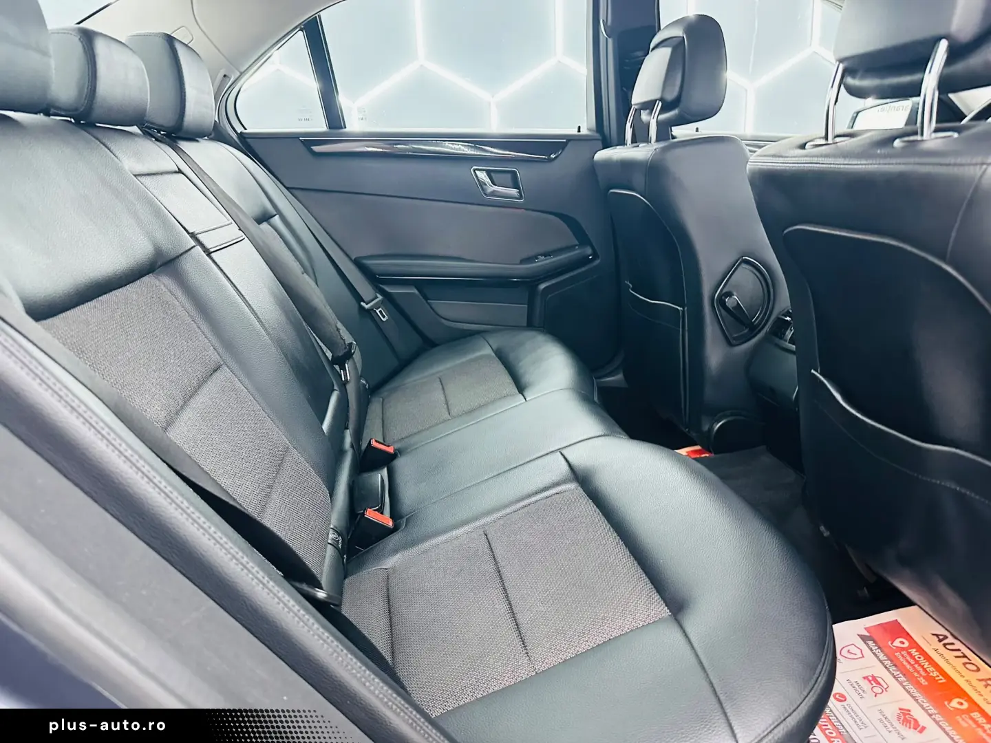 MERCEDESBENZ E 200 2011 2.2D E5 Garantie 12 Luni Rate Avans