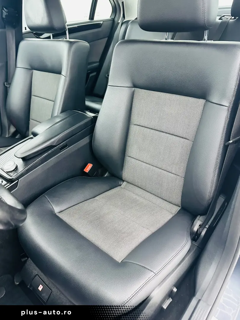 MERCEDESBENZ E 200 2011 2.2D E5 Garantie 12 Luni Rate Avans