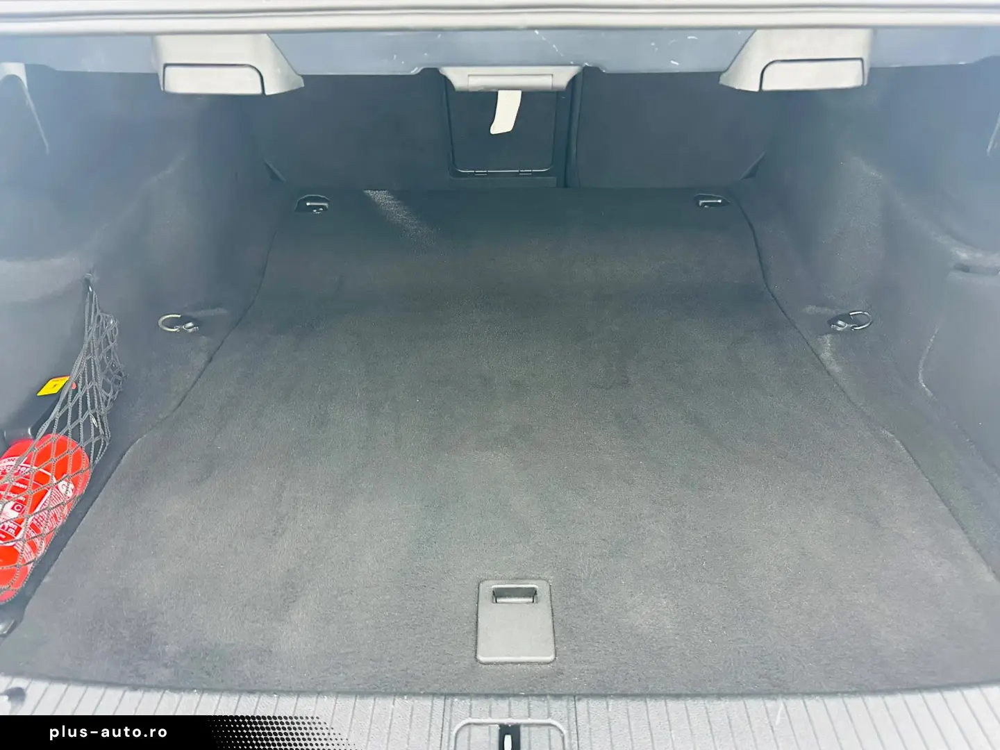 MERCEDESBENZ E 200 2011 2.2D E5 Garantie 12 Luni Rate Avans