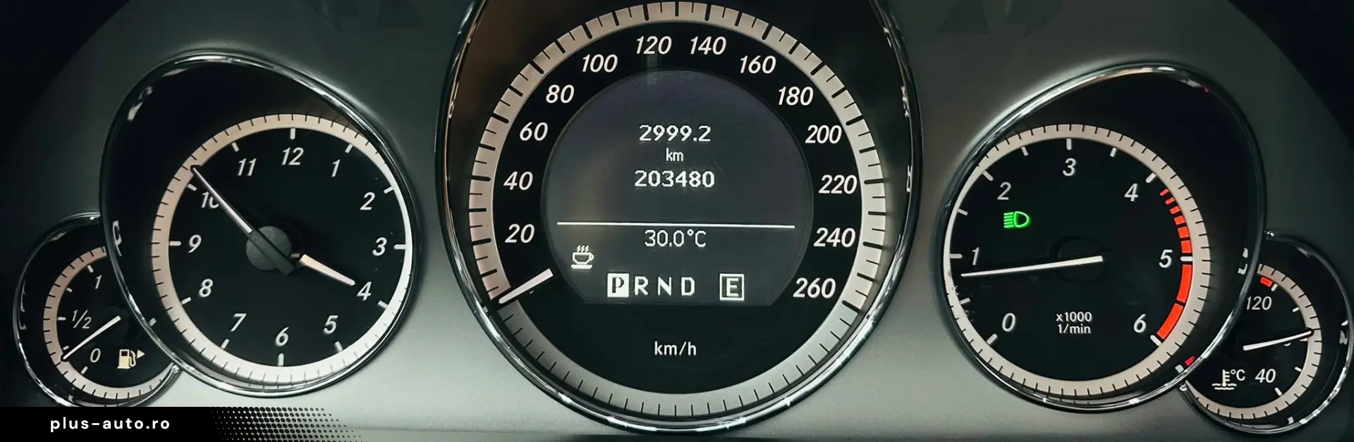 MERCEDESBENZ E 200 2011 2.2D E5 Garantie 12 Luni Rate Avans