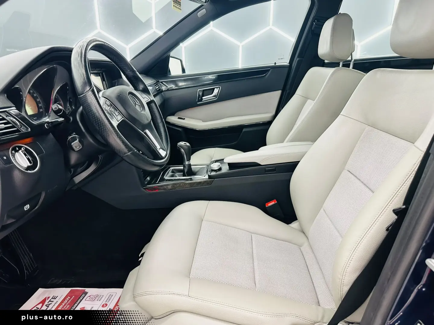 MERCEDESBENZ E 200 2010 2.2D E5 Garantie 12 Luni Rate Avans