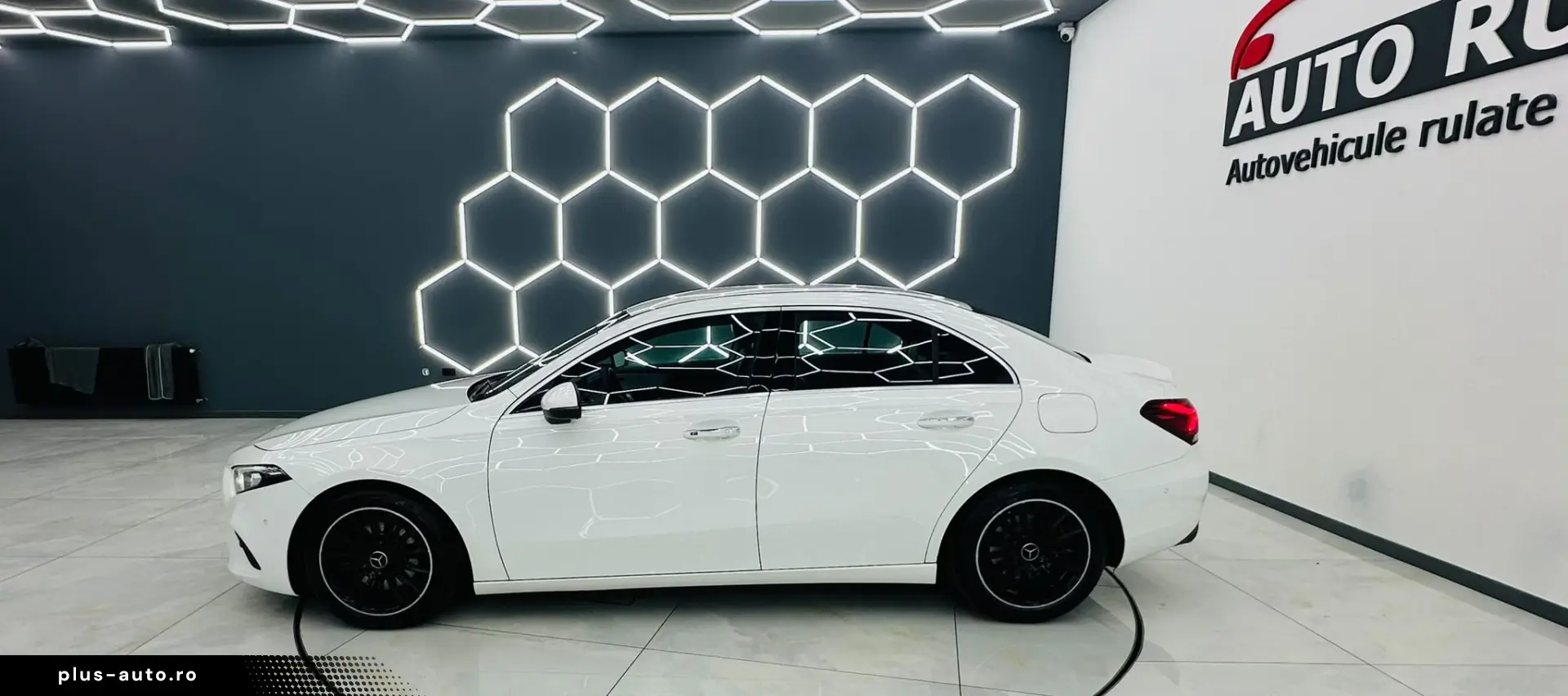 MERCEDESBENZ A 200 2019 1.3i E6 Garantie 12 Luni Rate Avans
