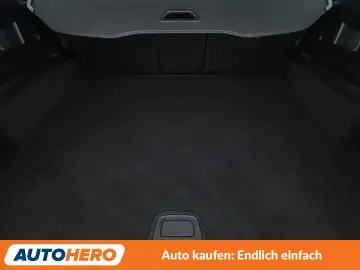 MERCEDES-BENZ GLB 200 d 4Matic. NAVI LED ACC