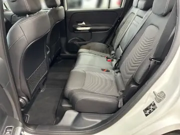 MERCEDES-BENZ GLB 200 d 4Matic  OFFROAD LORDOSE SHZ