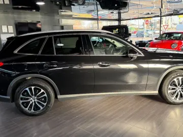 MERCEDES-BENZ GLC 200 Avantgarde 4Matic 360  ACC Memory