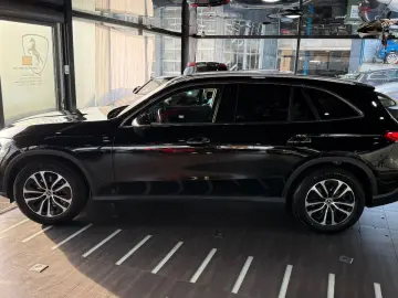 MERCEDES-BENZ GLC 200 Avantgarde 4Matic 360  ACC Memory