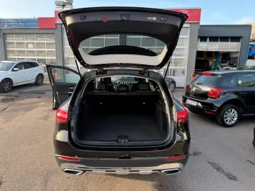 MERCEDES-BENZ GLC 200 Avantgarde 4Matic 360  ACC Memory
