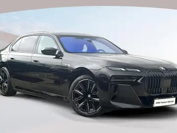 ✨ BMW M760e xDrive   Executive Lounge