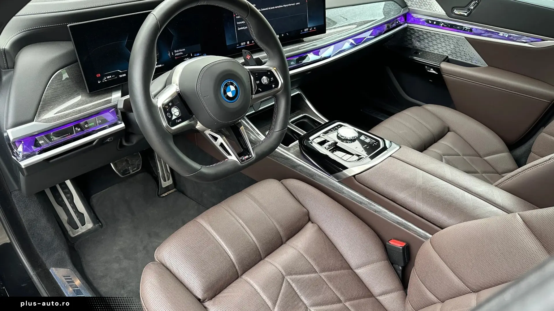 ✨ BMW M760e xDrive   Executive Lounge