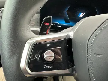 ✨ BMW M760e xDrive   Executive Lounge