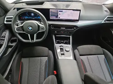 BMW 320i Lim M SPORT AdLED GSD 360  HiFi HUD St Go