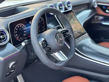 Mercedes-Benz GLC 300 d COUPE