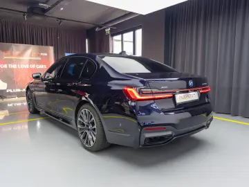 BMW 745 Le XDRIVE