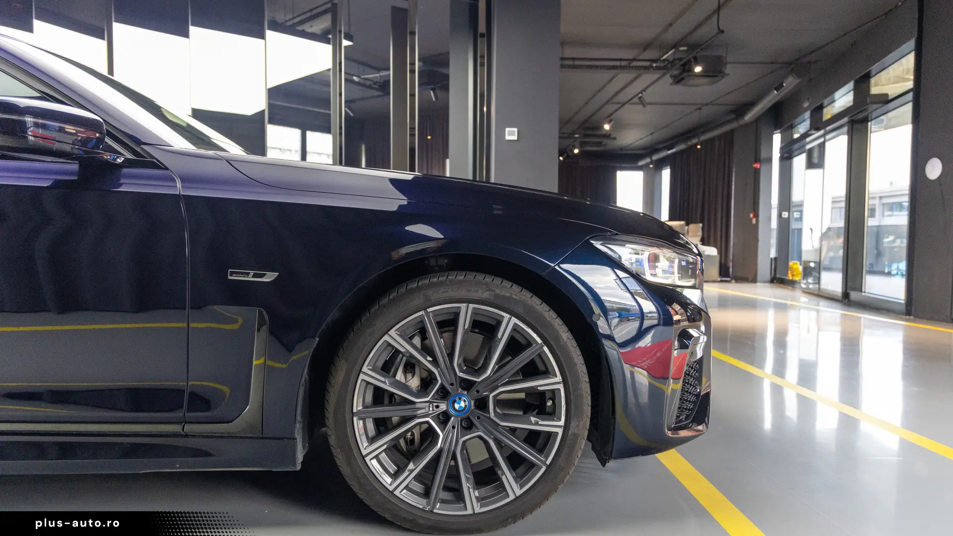 BMW 745 Le XDRIVE